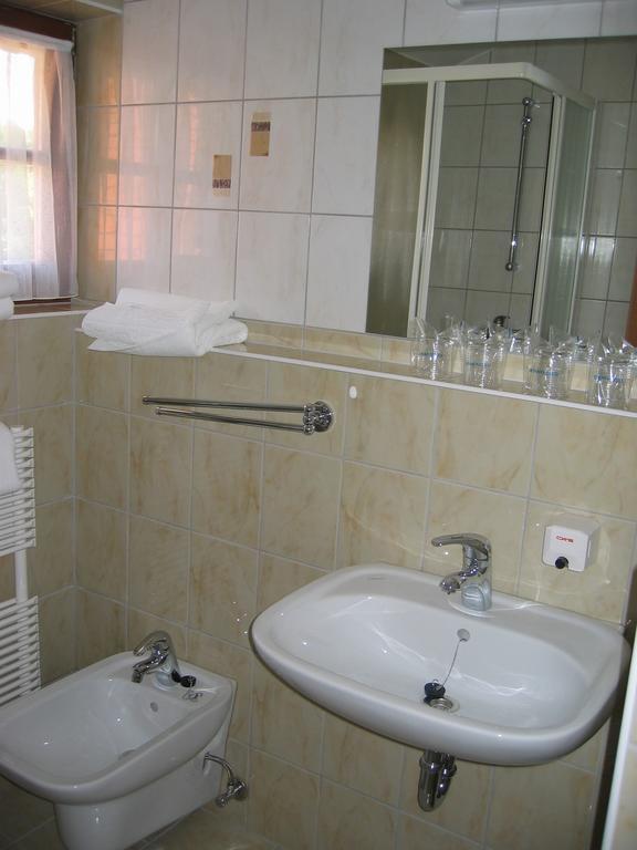 Turisticna Kmetija Cebelji Gradic Leilighet Rogašovci Rom bilde
